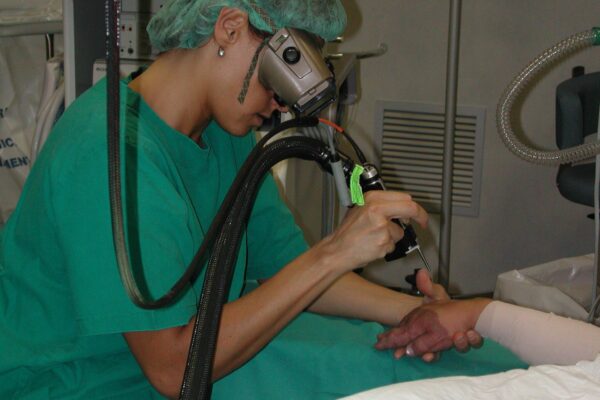 Vittoria-Baraldini-in-sala-operatoria-3